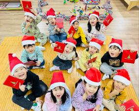 12월 별빛들 2반 놀이사진